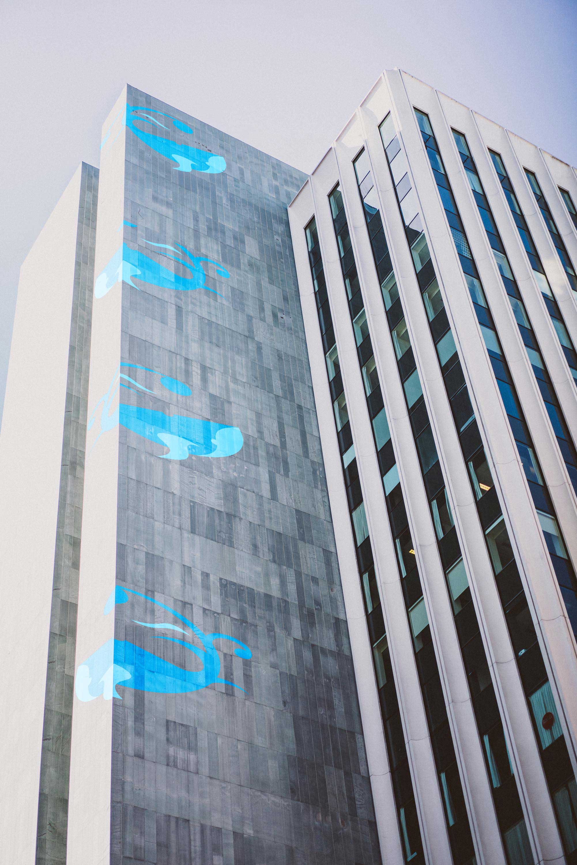 Photoshop vanishing point wrap vector graphic around sides of building